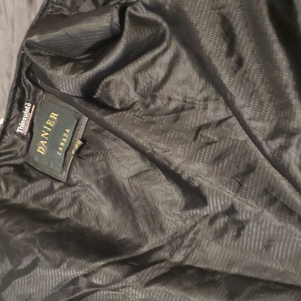 🔆🛍BOGO⁰ Interior Zip in Portion of Danier Leather Vest